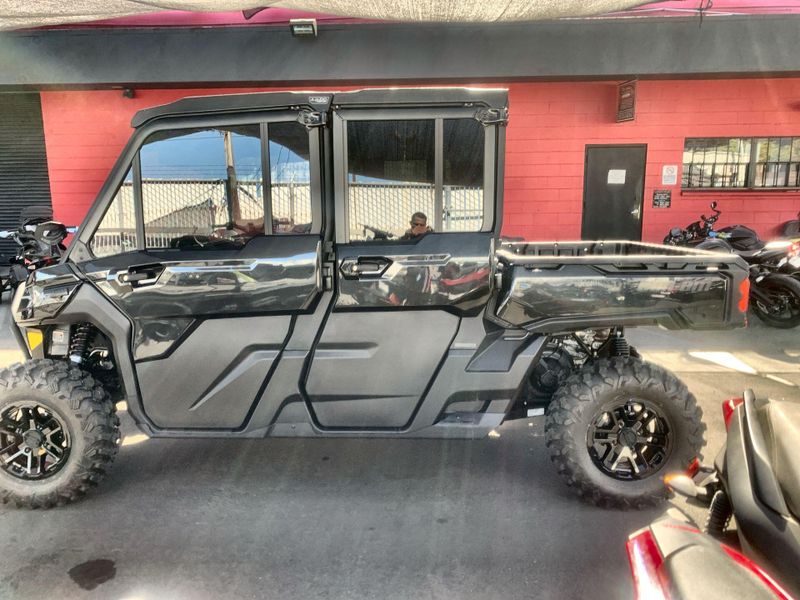 New 2025 Can-Am DEFENDER MAX LONE STAR CAB HD10 Image 5