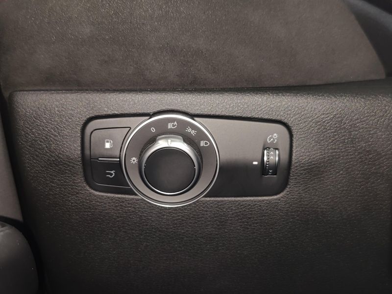 Used 2024 Alfa Romeo Tonale Veloce eAWD w/Sunroof & Activ AsstImage 30
