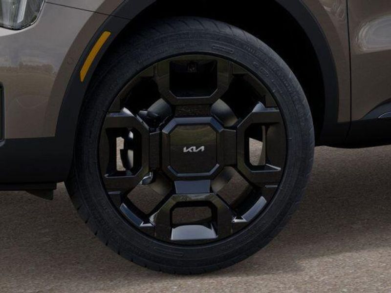 New 2026 Kia Sorento X-Line SX PrestigeImage 10