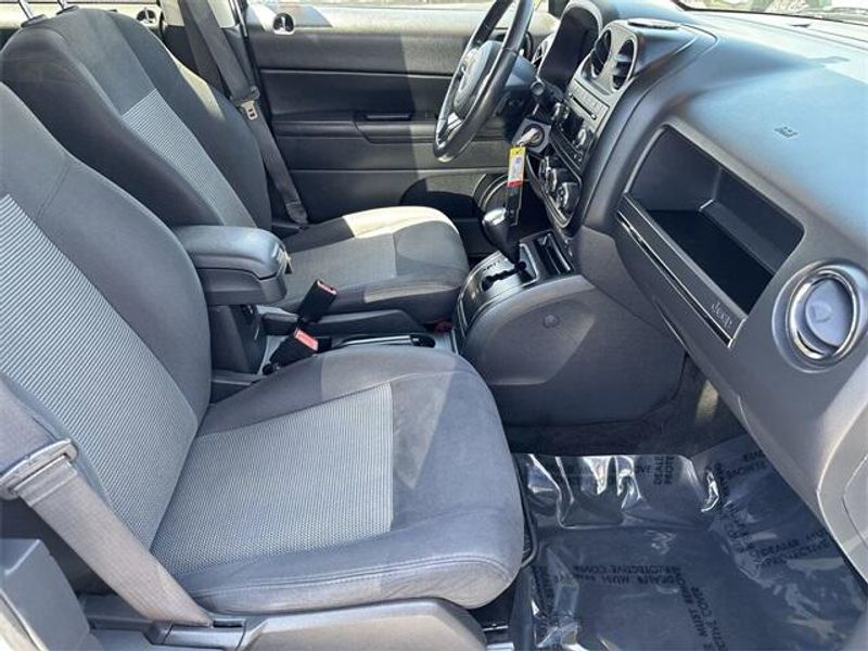 Used 2016 Jeep Patriot LatitudeImage 12