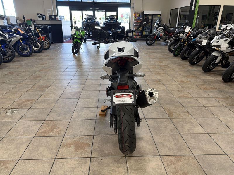 New 2026 Kawasaki Z500 SE ABS Image 16