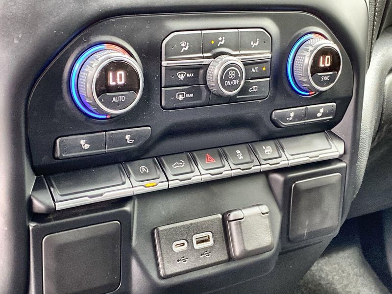 Used 2020 Chevrolet Silverado 1500 LTImage 34