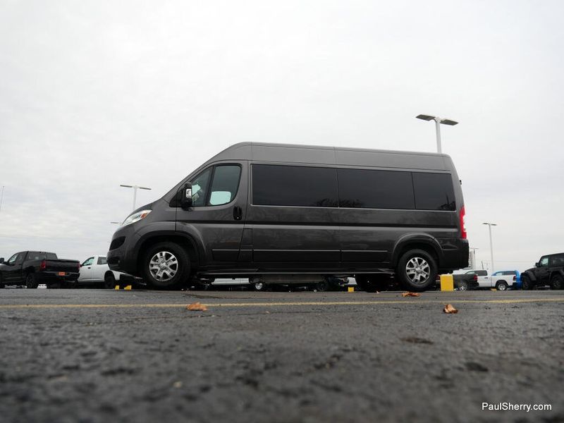 New 2024 RAM Promaster 2500 Slt+ Window Van High Roof 159' Wb
