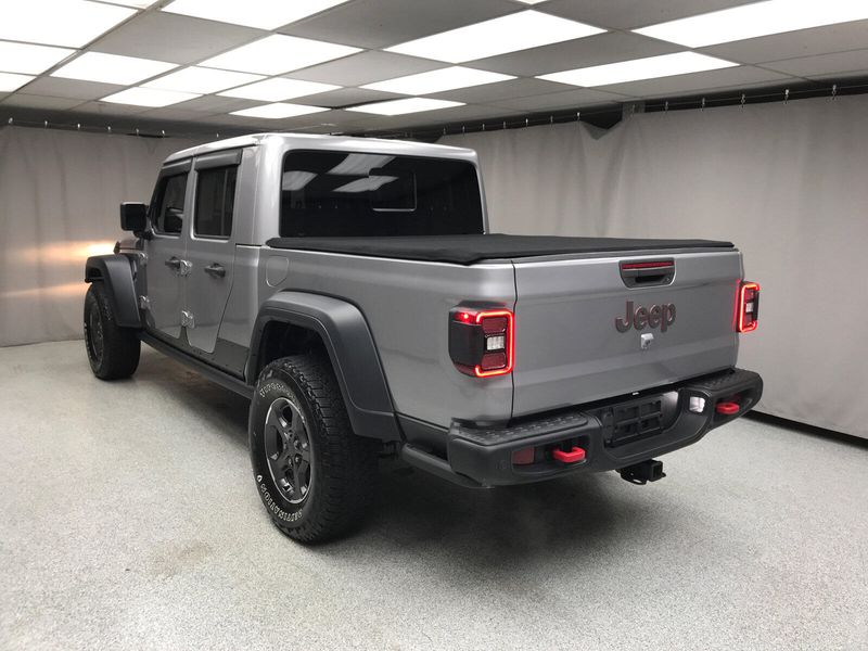 Used 2020 Jeep Gladiator RubiconImage 17