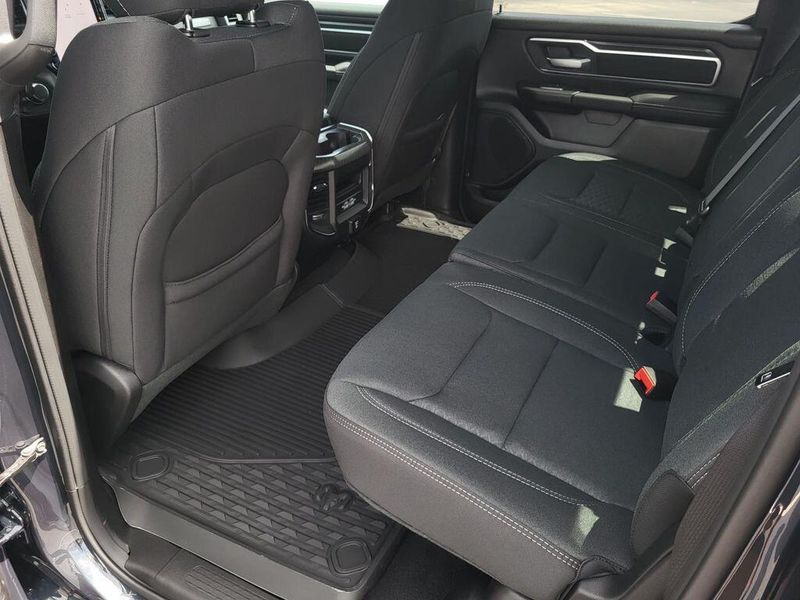 2025 RAM 1500 Big Horn Crew Cab 4x4 5