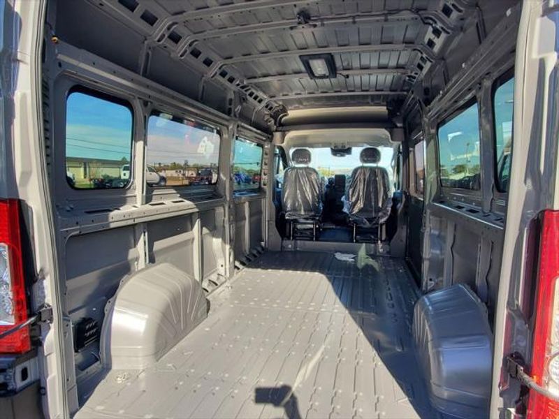 New 2026 RAM Promaster 2500 Slt+ Window Van High Roof 159' Wb