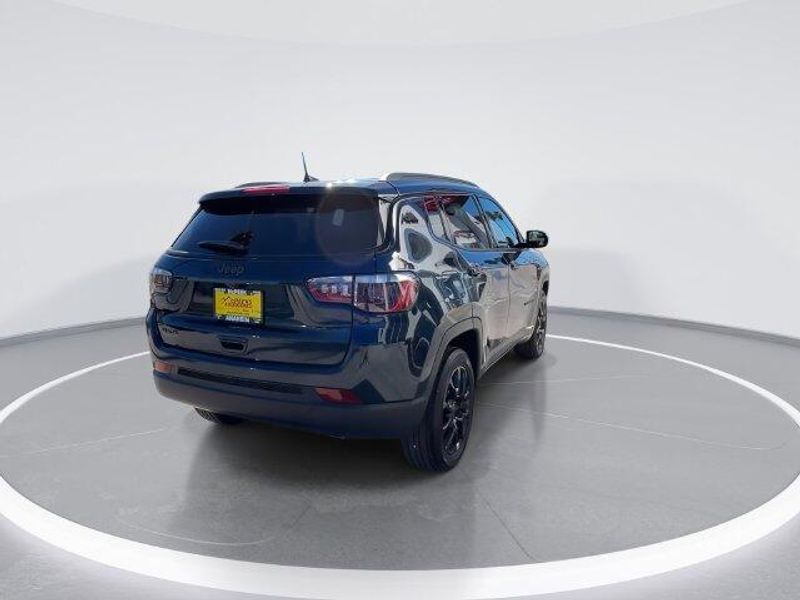 New 2026 Jeep Compass Latitude Altitude 4x4Image 7