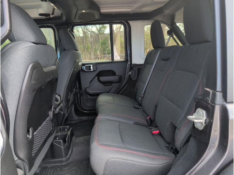 Used 2024 Jeep Wrangler RubiconImage 33