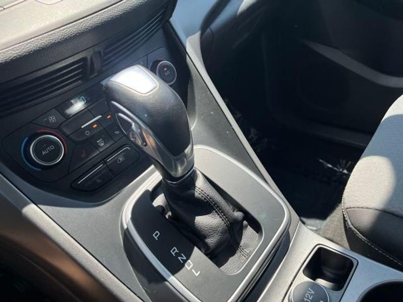2017 Ford C-Max Energi SE