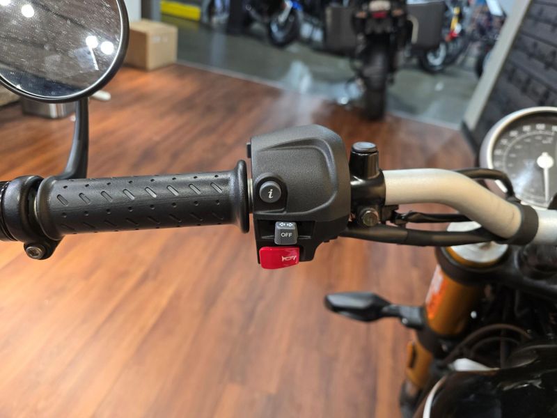 Used 2024 Triumph Speed 400 Image 10