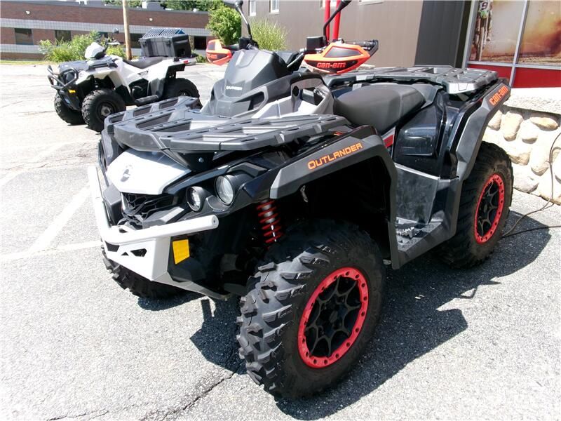 2021 Can-Am Outlander X xc in a Black Silver exterior color. New England Powersports 978 338-8990 pixelmotiondemo.com 