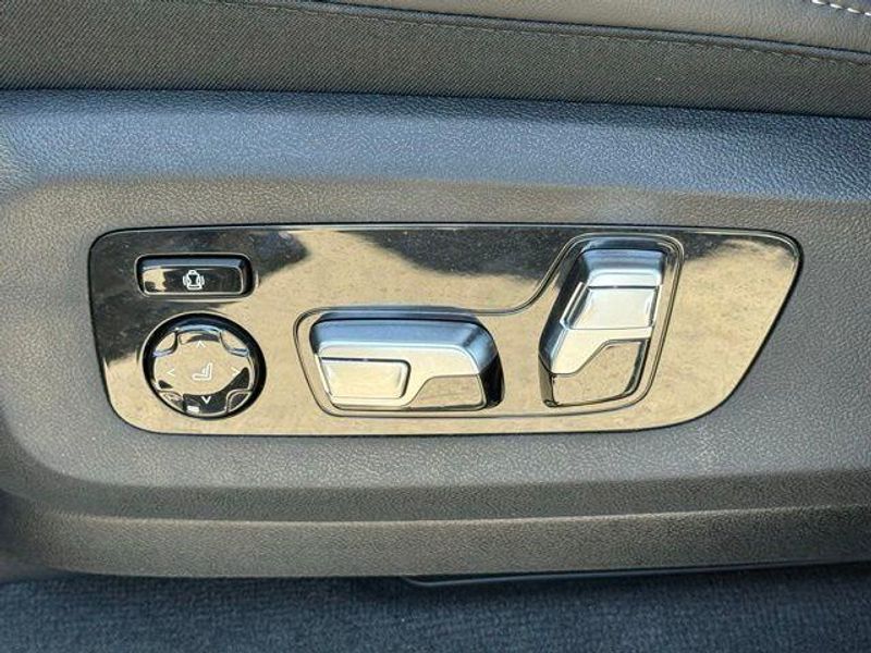Used 2026 BMW X7 xDrive40iImage 21