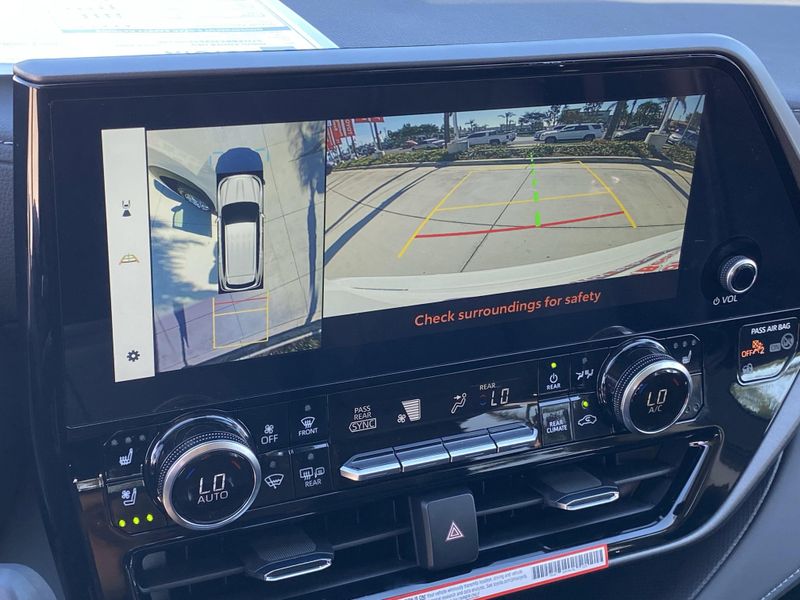 New 2025 Toyota Highlander Hybrid LimitedImage 16