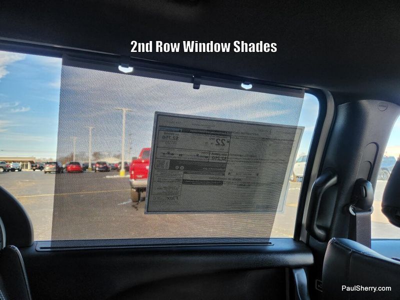 New 2026 Chrysler Voyager LX