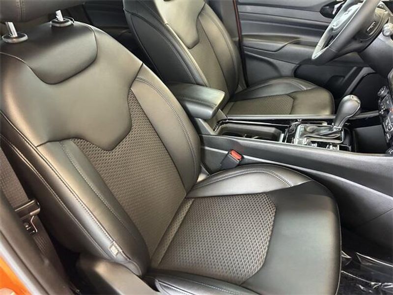 New 2026 Jeep Compass Latitude Altitude 4x4Image 9