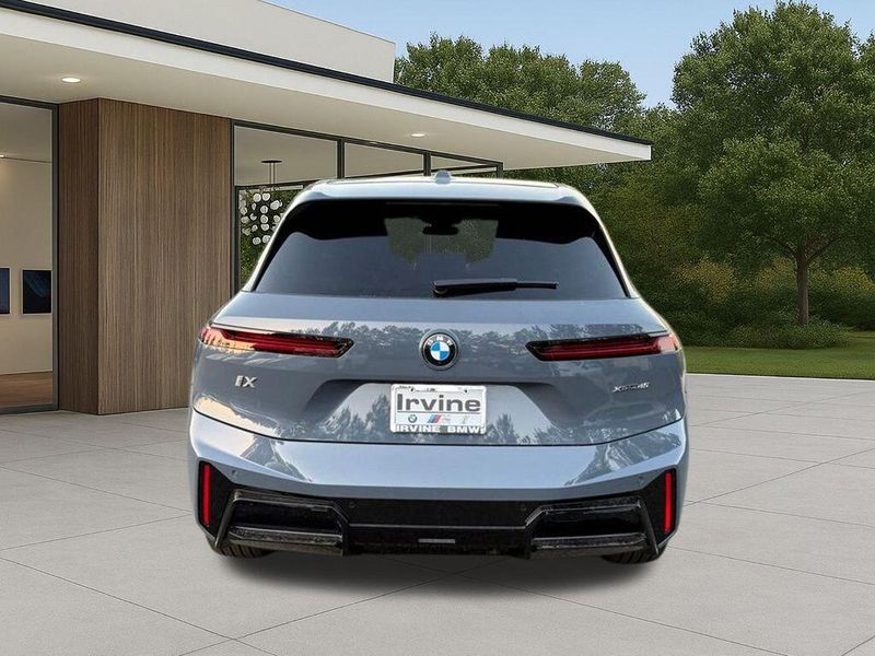 New 2026 BMW iX xDrive45Image 10
