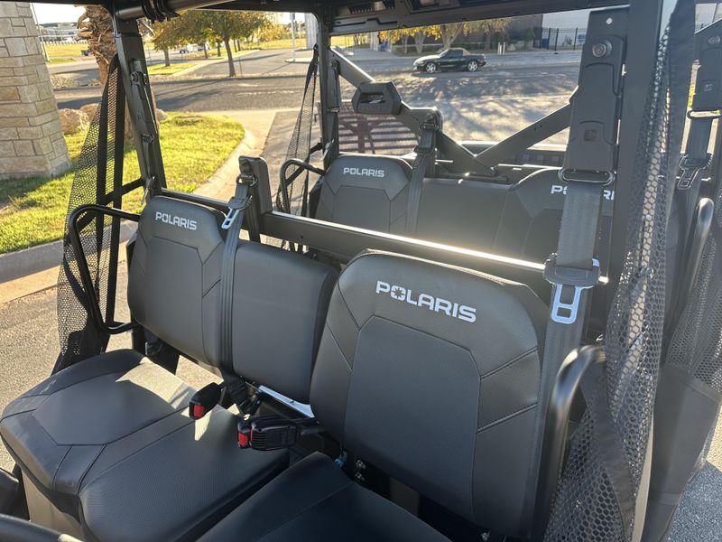 2025 POLARIS RANGER CREW 1000 PREMIUM PURSUIT CAMO in a POLARIS PURSUIT CAMO exterior color. Family PowerSports (877) 886-1997 familypowersports.com 