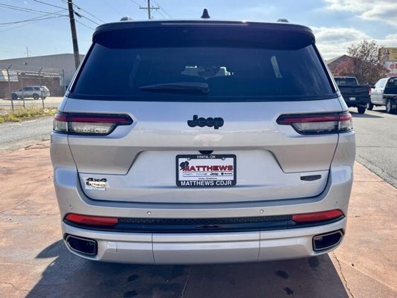 New 2025 Jeep Grand Cherokee L Summit Reserve 4x4Image 6