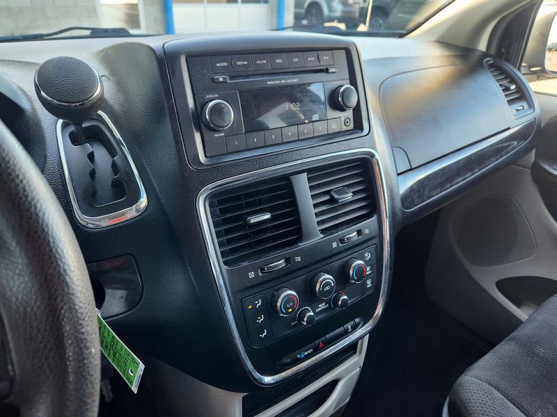 Used 2012 Dodge Grand Caravan SE
