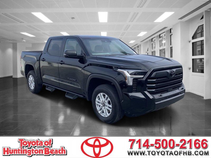 2025 Toyota Tundra SR5Image 1