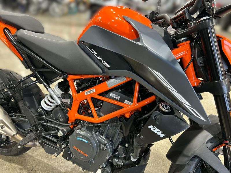 2023 KTM DUKE 390 Image 19