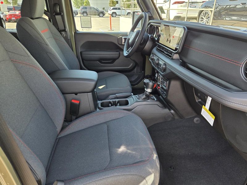 New 2026 Jeep Gladiator Rubicon 4x4