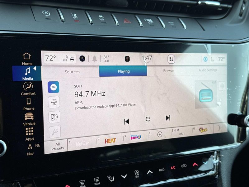 New 2026 Jeep Grand Cherokee L Laredo Altitude 4x2