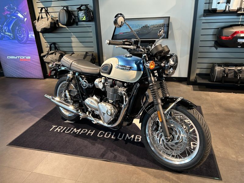 New 2026 Triumph BONNEVILLE T120 