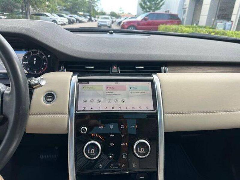 2020 Land Rover Discovery Sport SE