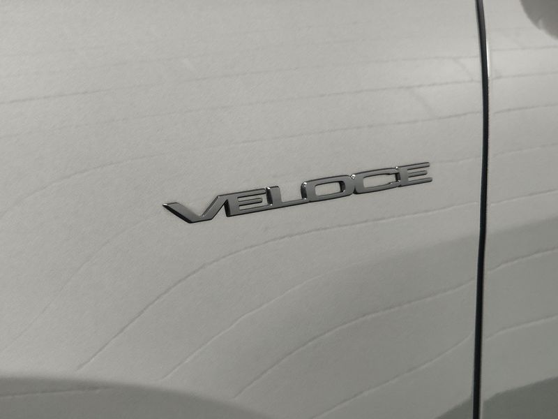 Used 2025 Alfa Romeo Tonale Hybrid Veloce Premium EAWD w/Sunroof & ActivImage 5