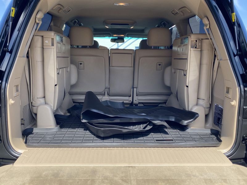 2013 Toyota Land Cruiser BaseImage 15