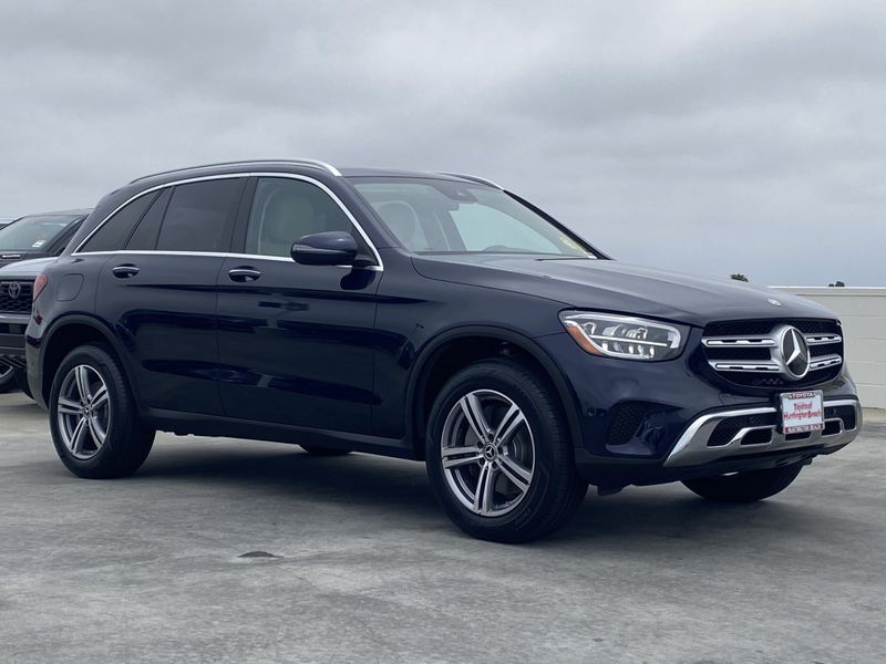 Used 2022 Mercedes-Benz GLC 300Image 2