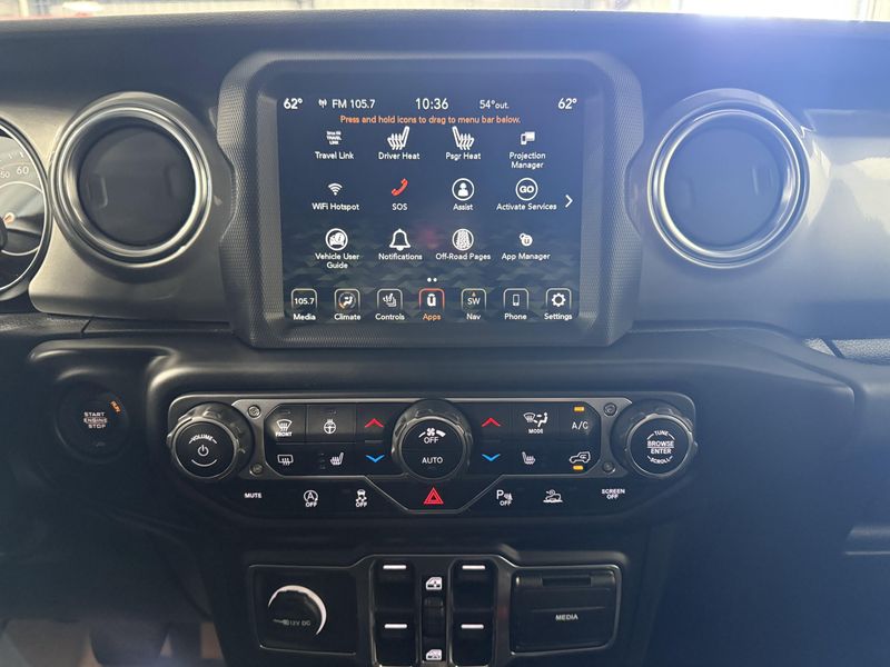 Used 2020 Jeep Gladiator OverlandImage 28