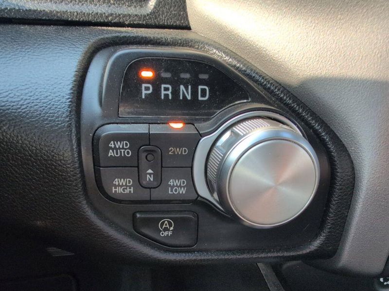 2022 RAM 1500 LaramieImage 26