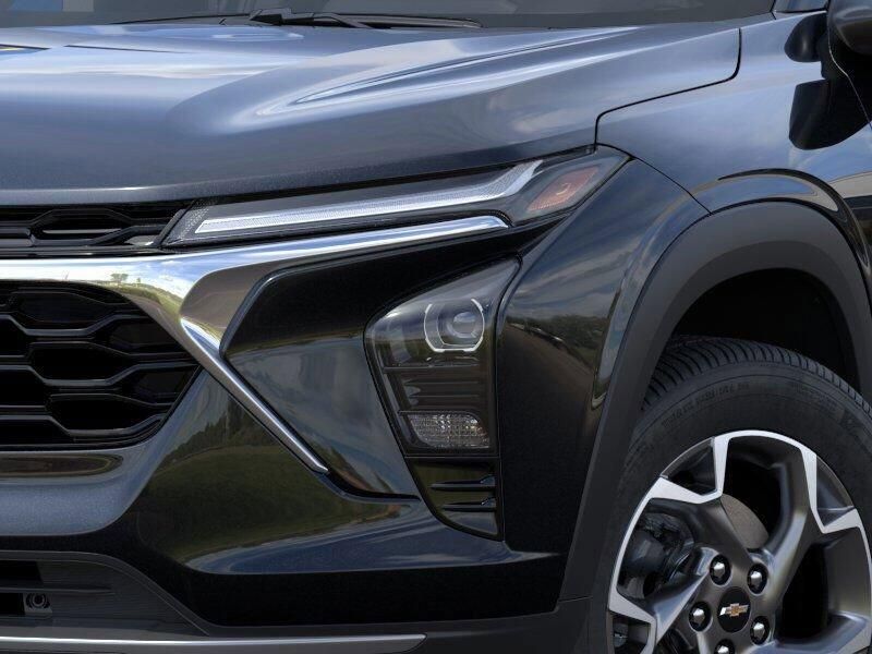 New 2025 Chevrolet Trax LTImage 10