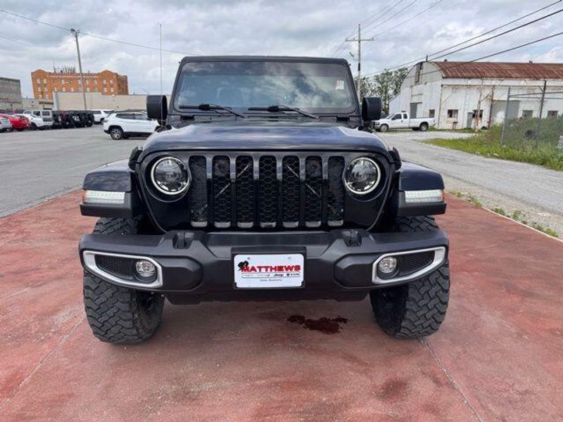 Used 2023 Jeep Gladiator SportImage 2