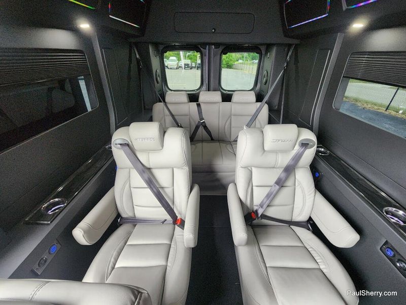 New 2026 RAM Promaster 3500 Slt+ Window Van High Roof 159' Wb Ext