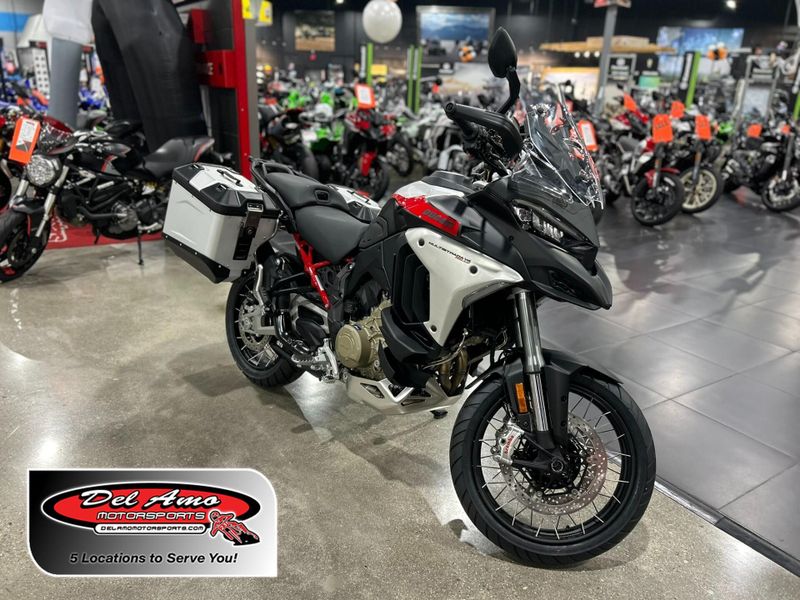 New 2025 Ducati MULTISTRADA V4 RALLY TRAVEL & RADAR SPOKED WHEELS 