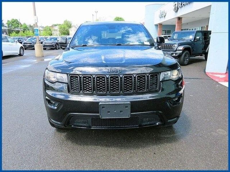 2022 Jeep Grand Cherokee WK Laredo XImage 3
