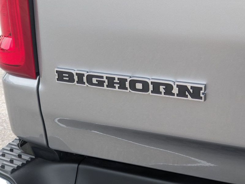 2025 RAM 1500 Big Horn Crew Cab 4x4 5