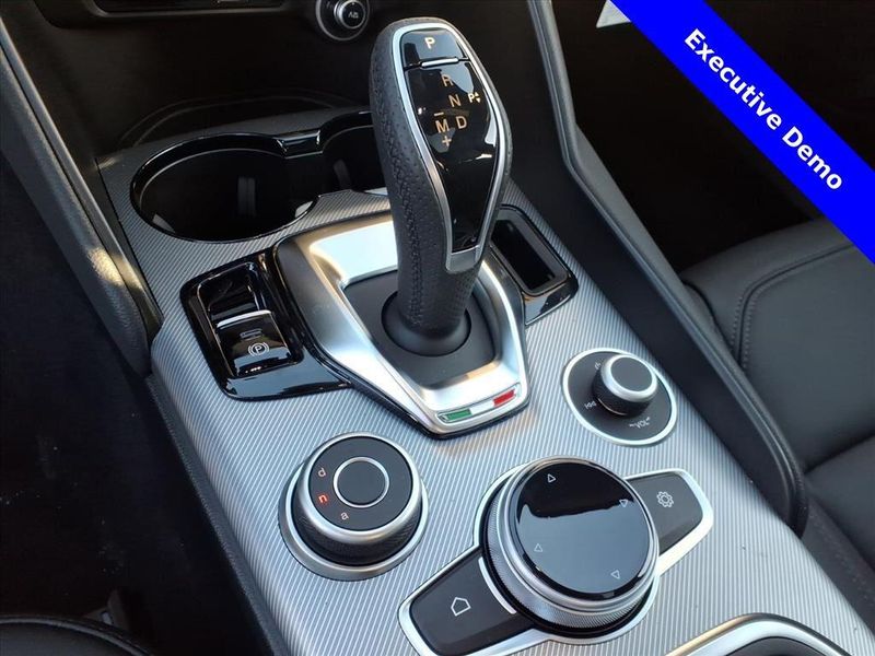 New 2025 Alfa Romeo Giulia RwdImage 24