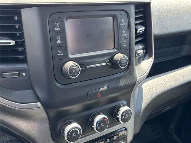 2019 Ram 3500 Tradesman photo 4
