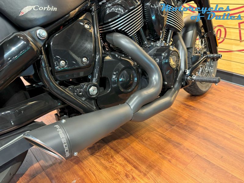 2022 Indian Motorcycle Chief Bobber Dark Horse Image 21