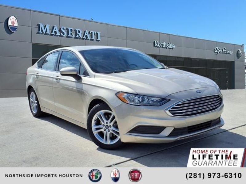 2018 Ford Fusion SEImage 1