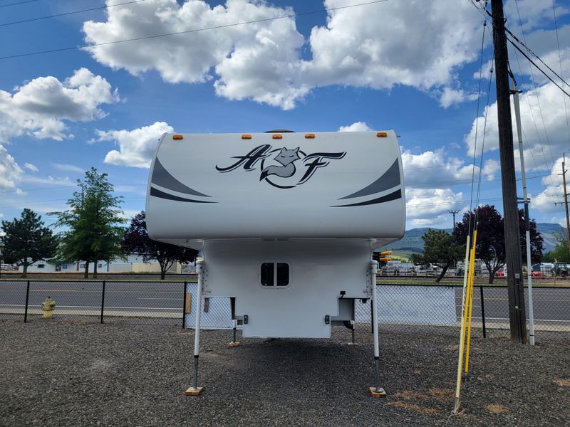 Used 2017 NORTHWOOD ARCTIC FOX 865 Image 4