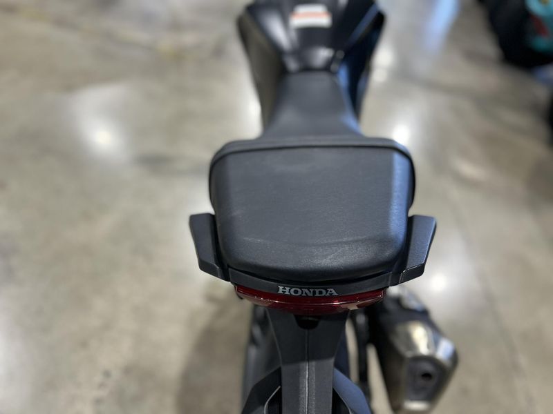Used 2024 Honda CB300R ABS Image 4