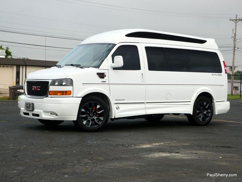 2023 GMC Savana Cargo Image 7