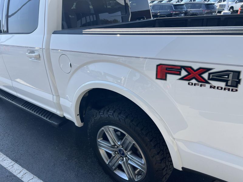 2019 Ford F-150 Lariat photo 9