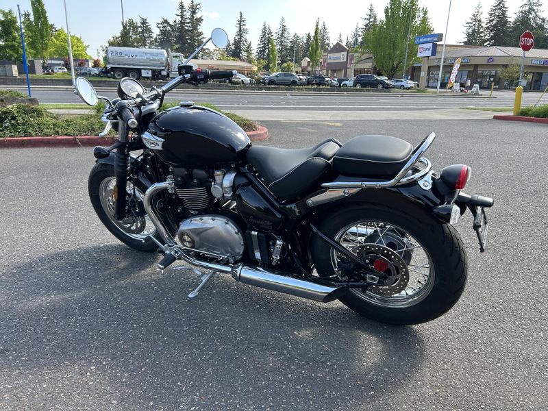 New 2025 Triumph BONNEVILLE SPEEDMASTER 
