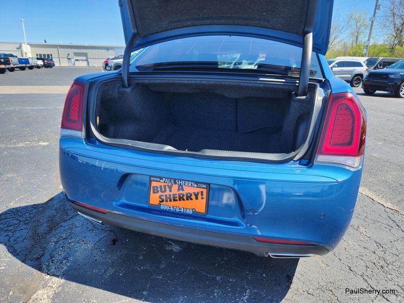Used 2023 Chrysler 300 Touring L